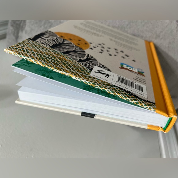 Plant A Tree and Retree The World Book - Picture 7 of 9